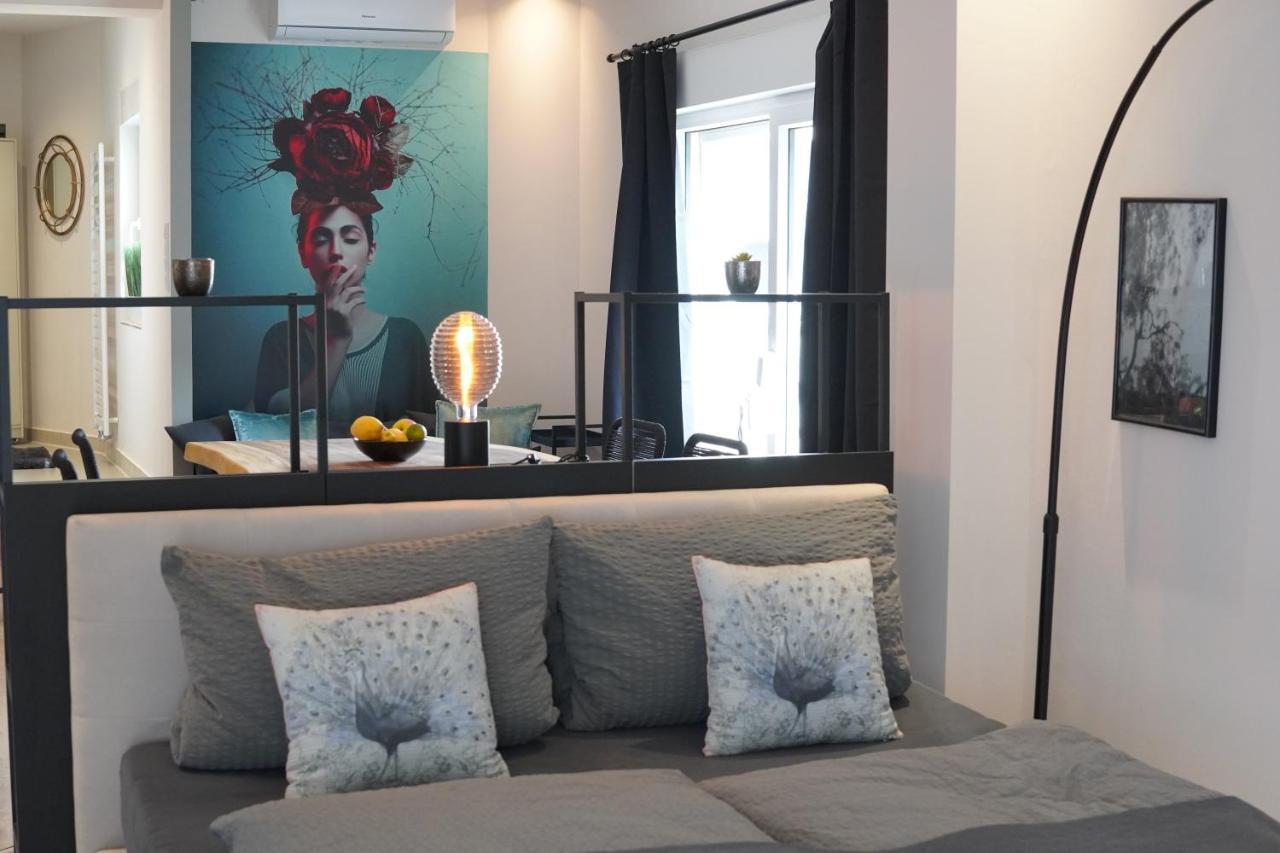Stay At Smilla - Boutique Apartments Mit Kueche - Parken - Klima - Netflix - Waschmaschine Wiesbaden Exterior photo