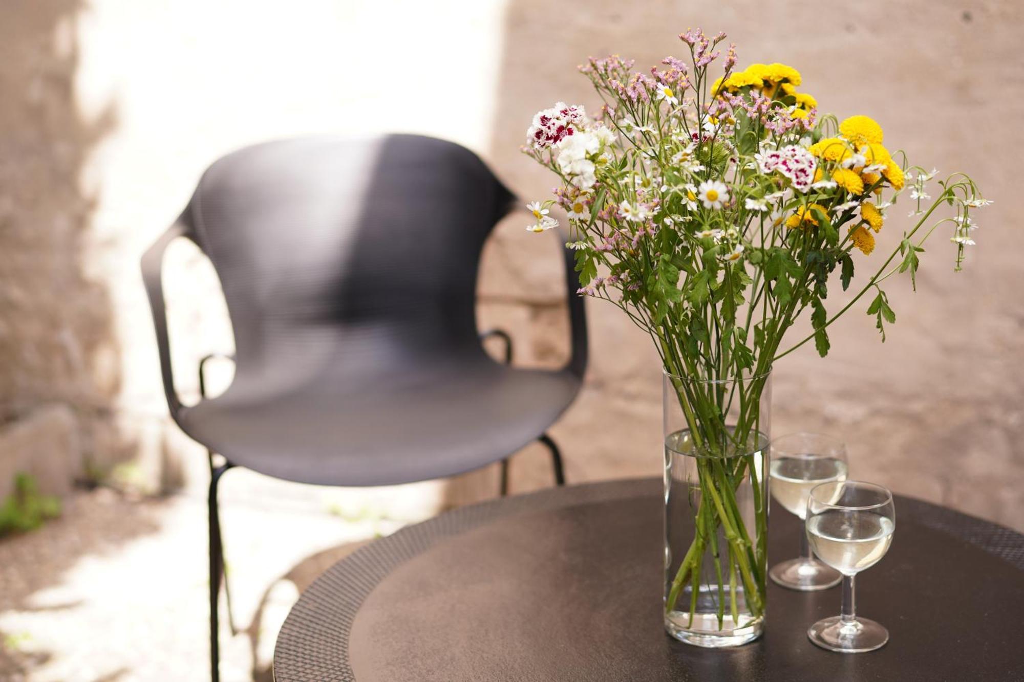 Stay At Smilla - Boutique Apartments Mit Kueche - Parken - Klima - Netflix - Waschmaschine Wiesbaden Room photo